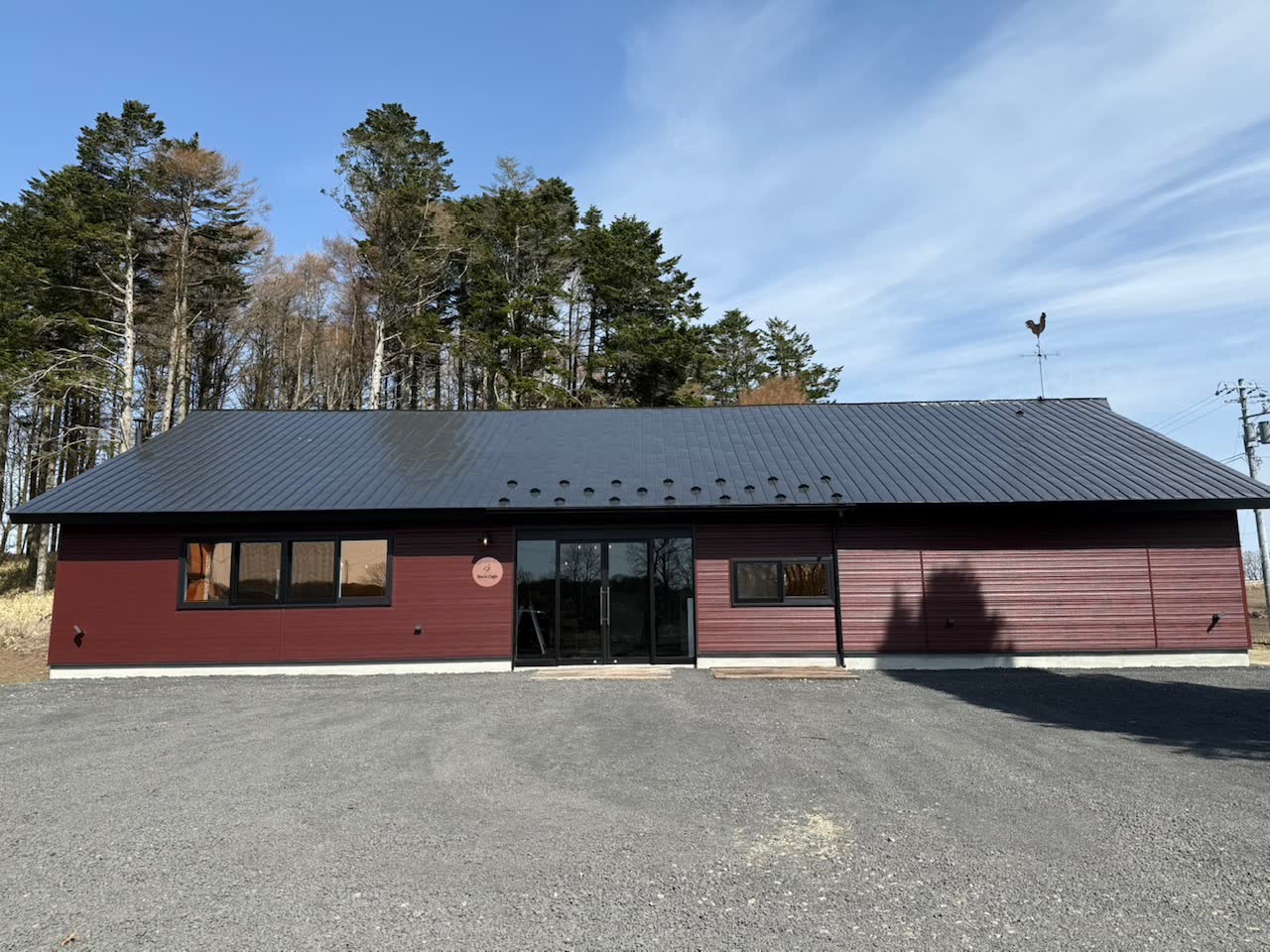 Cafe interior image 1